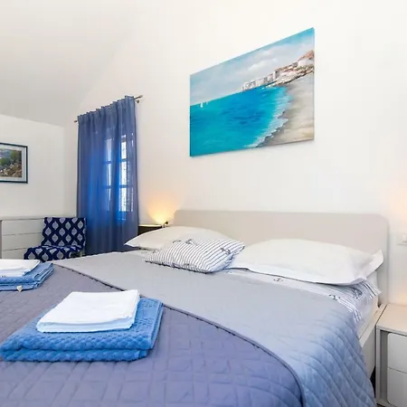 House Tia Holiday home