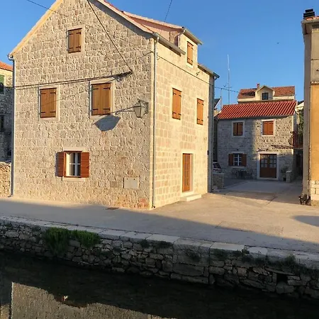 Semesterbostad House Tia Vrboska